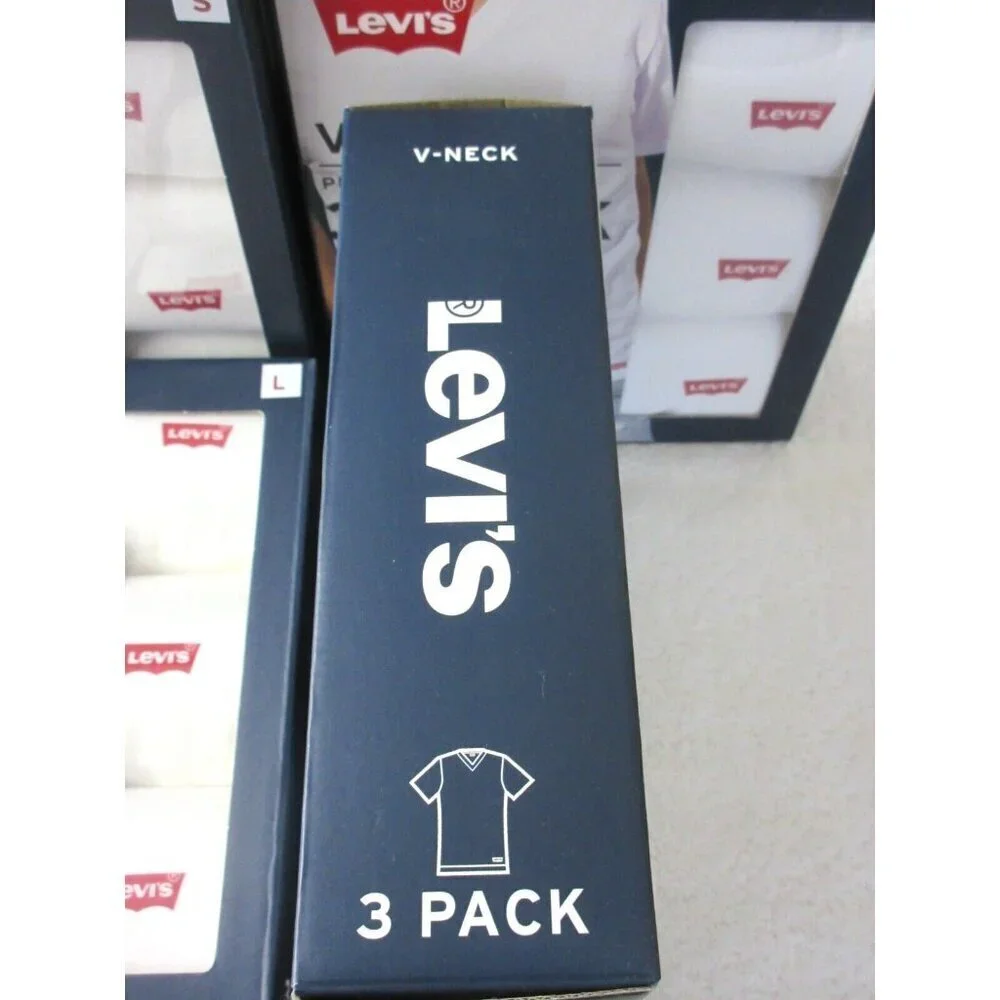 Levi's Men's V-Neck Premium Cotton Classic 3 Pack Tee shirts White NIB
